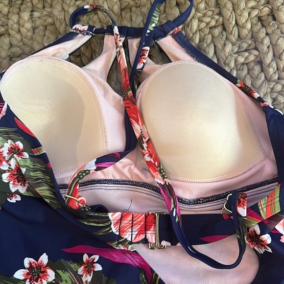 NWOT Women’s Kona Sol Keyhole Strap One Piece Swimsuit Size 14W - Picture 9 of 11